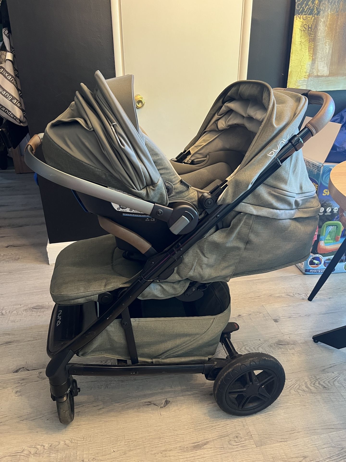 NUNA Infant Car Seat & Stroller