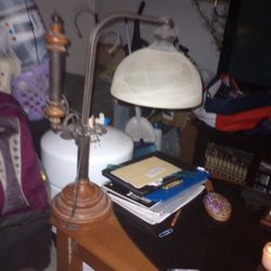 Vintage Desk Lamp  With Handle. 