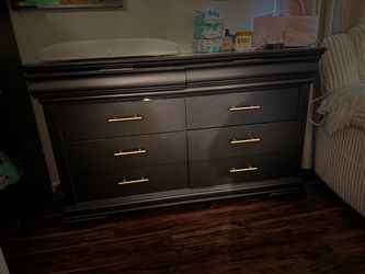 Black dresser