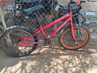 PETIMINI  Red BMX Bike with front pegs tires pumped