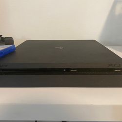 PS4 Slim 1T