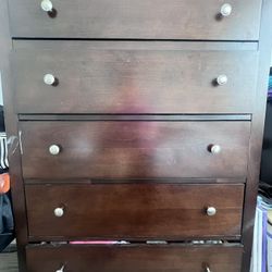 Dark Brown 5-Drawer Dresser