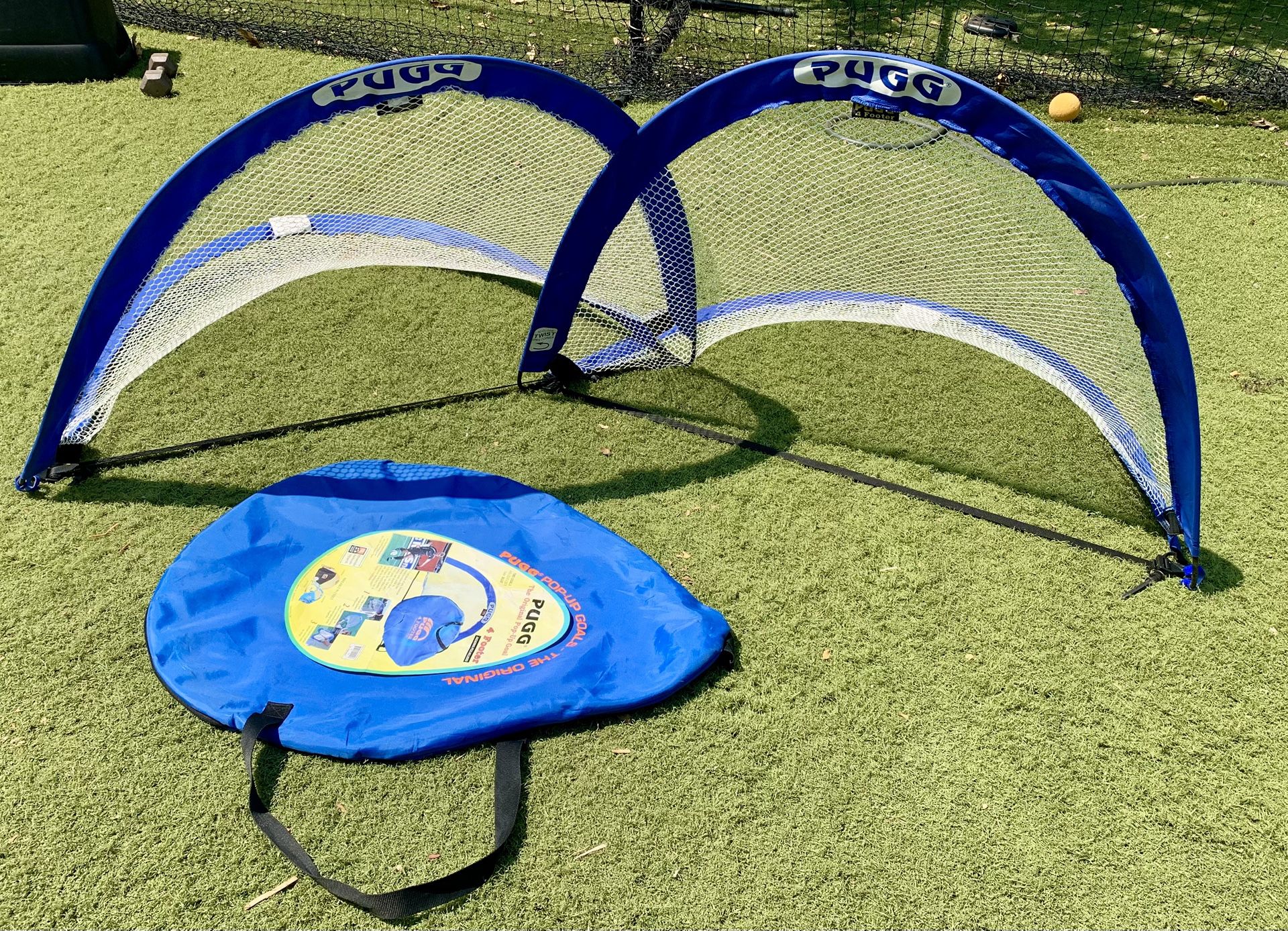PUGG 4ft Portable Training Pop Up Goals Soccer Football Net Set of 2 USED