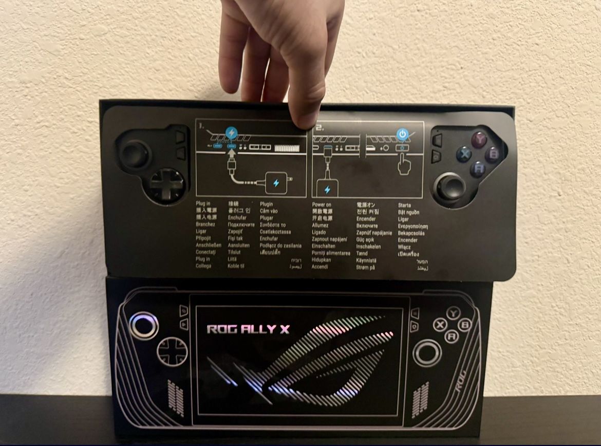 ROG ALLY X 1TB — LIKE NEW WITH HARDSHELL CASE, SCREEN PROTECTOR, BOX, Etc.