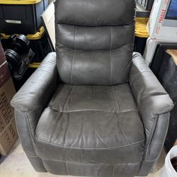 Free Recliner In Good Shape