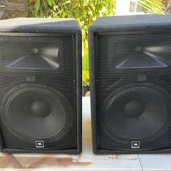 JBL PROFESSIONAL - Model JRX 215 (15” Speaker) JRX200 Series