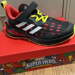 Adidas New Marvel Super Hero Kids Shoes 