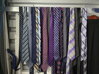 Men's ties $5 ea. or x4 for $25