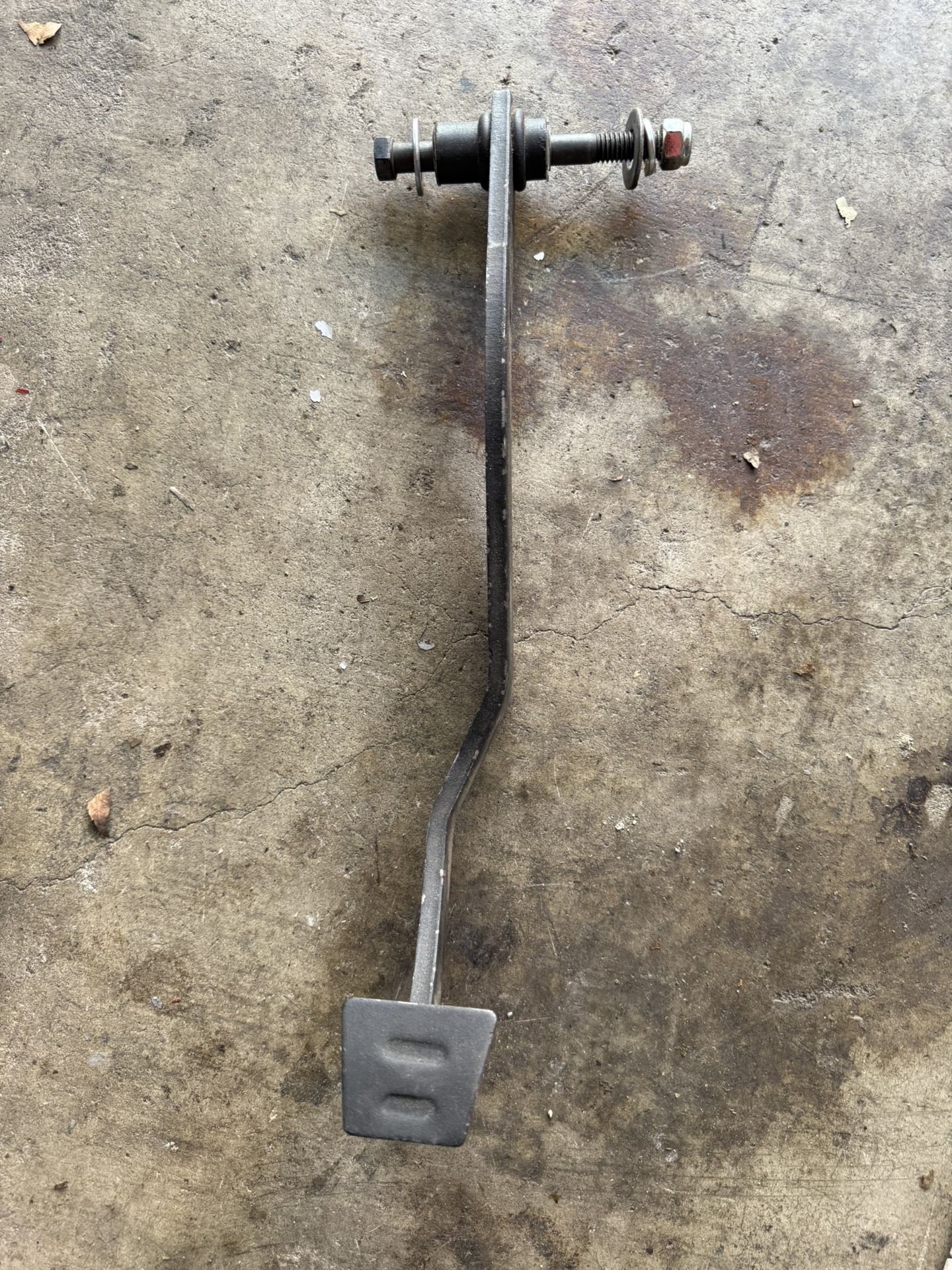 G Body Clutch Pedal