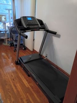 NORDICTRACK T6.5S TREADMILL ( LIKE NEW & DELIVERY AVAILABLE TODAY)