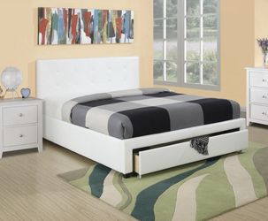 New queen size bed with new mattress included