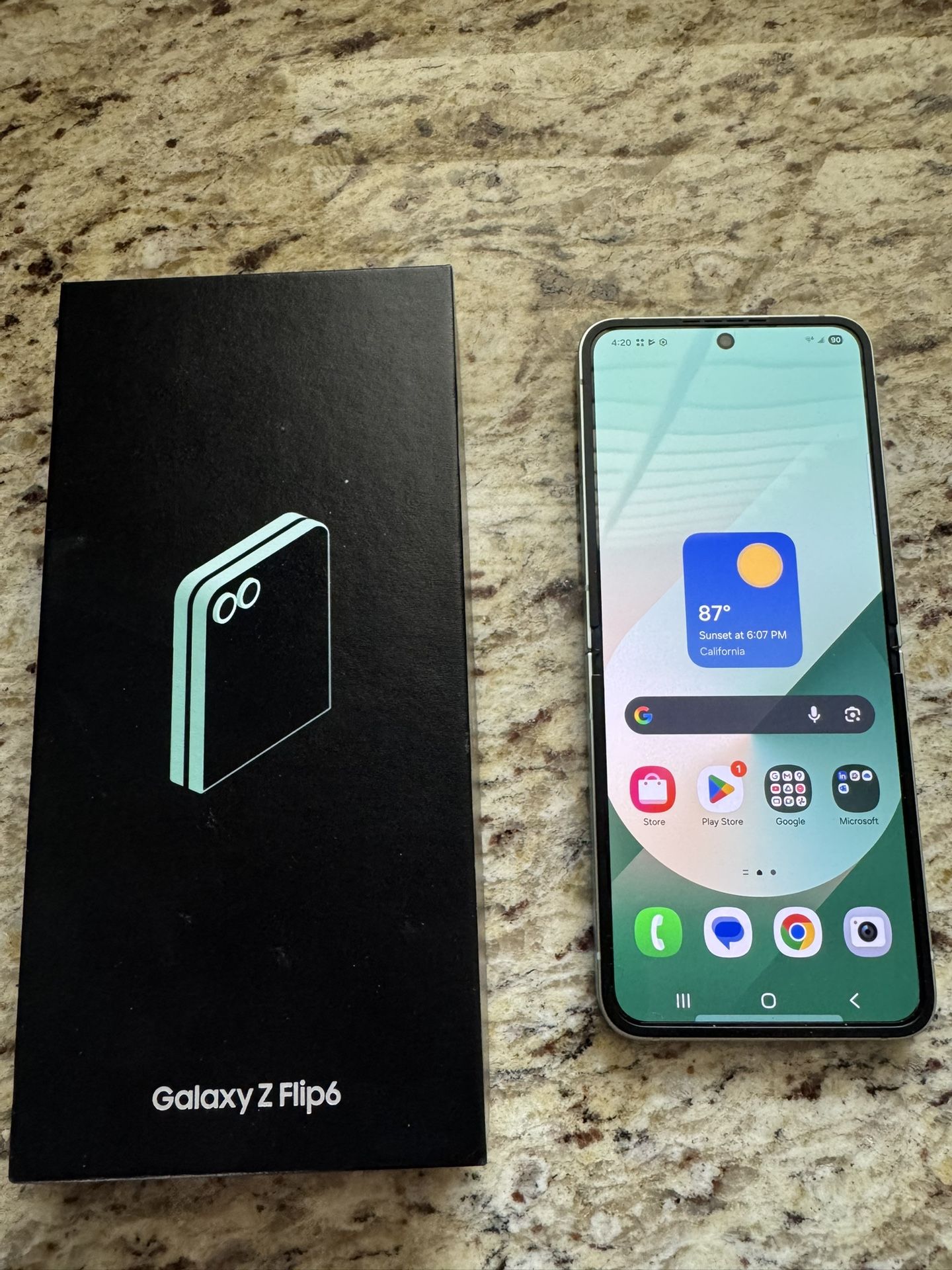 Samsung Galaxy Z Flip 6