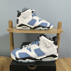 Air Jordan 6 Retro UNC size 4.5Y (GS) 
