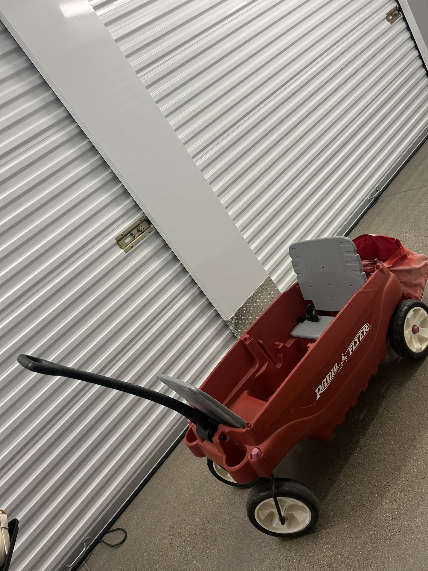Red Wagon Radio flyer