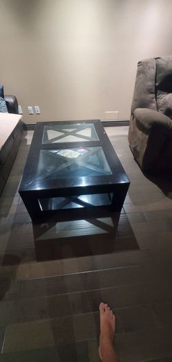 Glass n wood coffee table $50