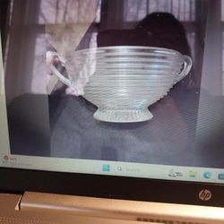 2 Handled Salad Bowl