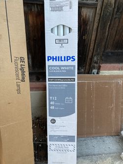 Philips Florescent lights 10 Pack