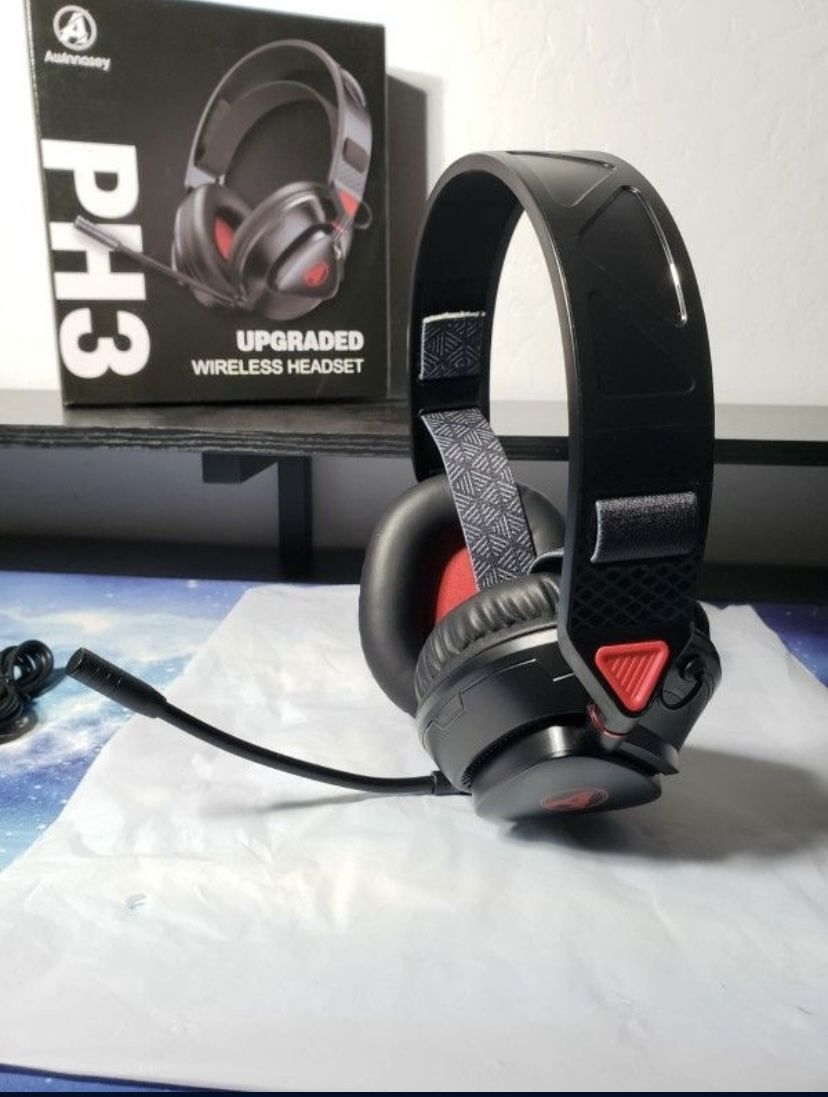 New PH3 Wireless Gaming Headset for PS5, PS4, Switch, PC, Mac, Wireless Gaming Headphones W/ Microphone, Low Latency 2.4GHz Bluetooth PS5 Headset W/ L