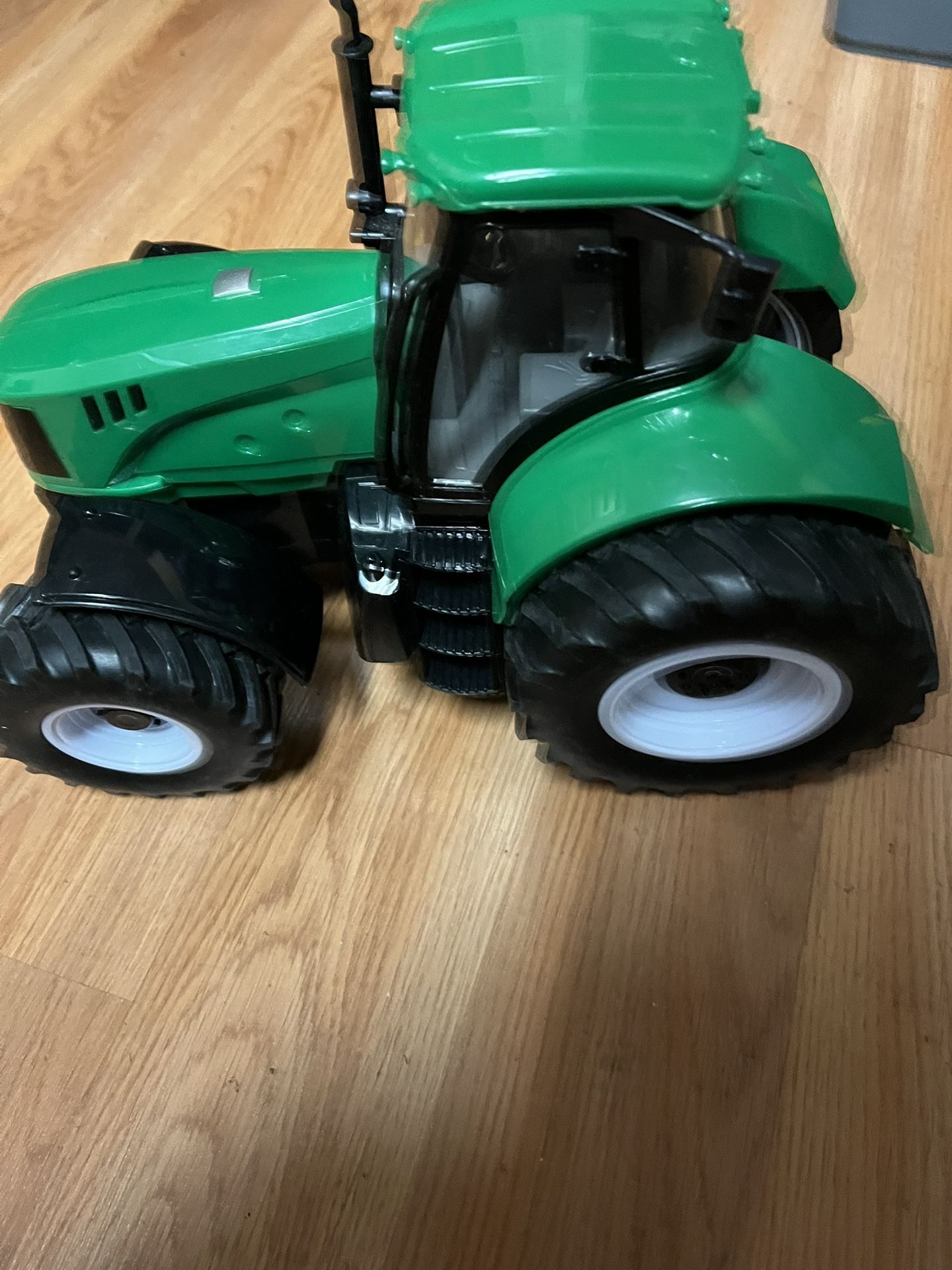 New Tractor ๐