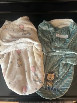 Baby swaddles