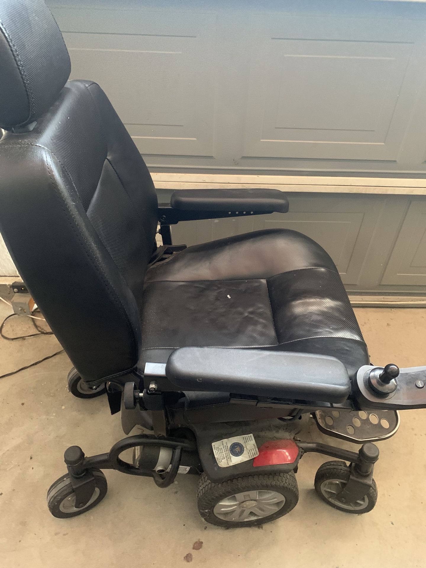 Electric Wheelchair