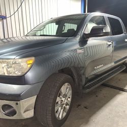 2010 Platinum Tundra Crewcab