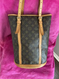Authentic Louis Vuitton GM Bucket Bag