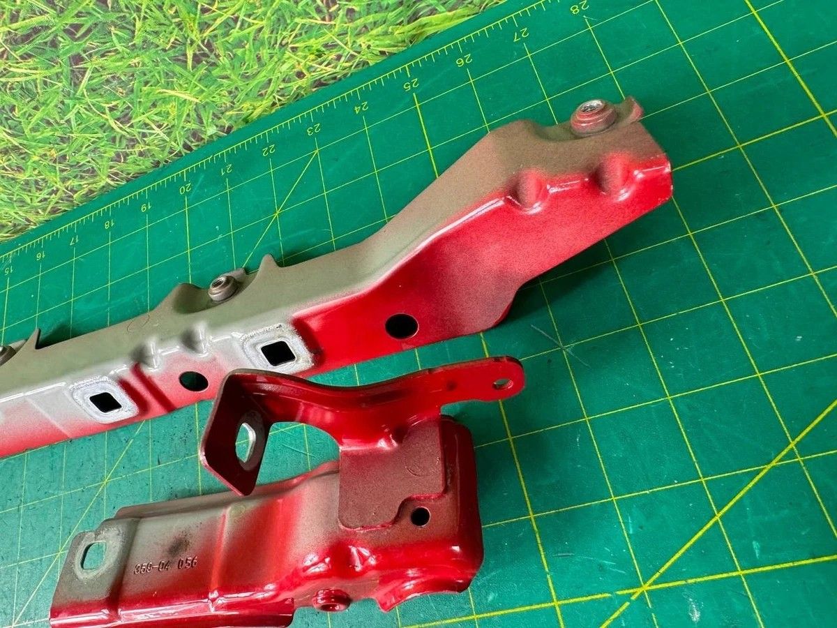 16-19 Mini Cooper Clubman F54 Front Left Fender Wing Mount Bracket OEM SET of 2