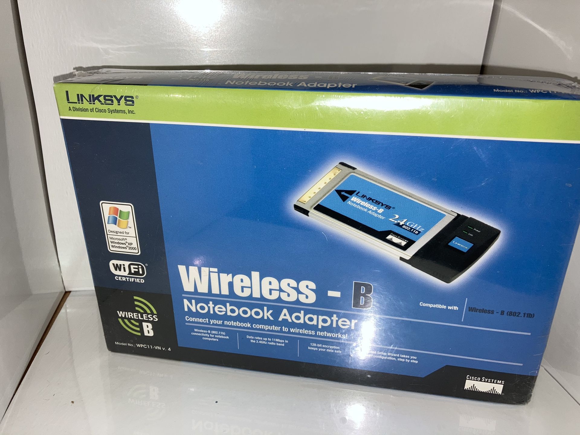 Notebook adapter WIRELESS-B D-LINK 2.4GHz USB Adapter Both sealed boxes