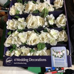4 Wedding Flower Decorations $20 a Box . 3 Boxes Left