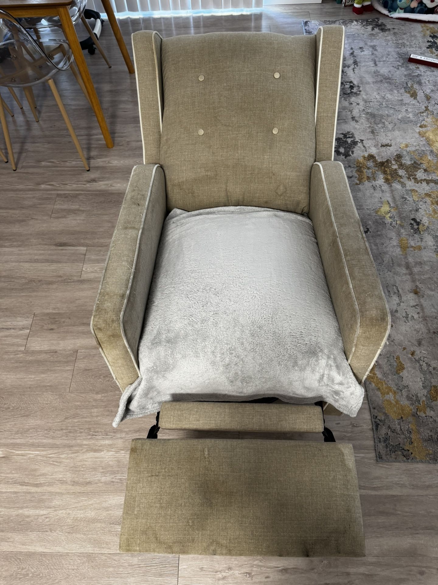 Rocking Chair, Swivel Chair, Reclining Chair