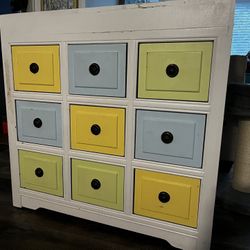 Free Diaper Changing Table (or a dresser)