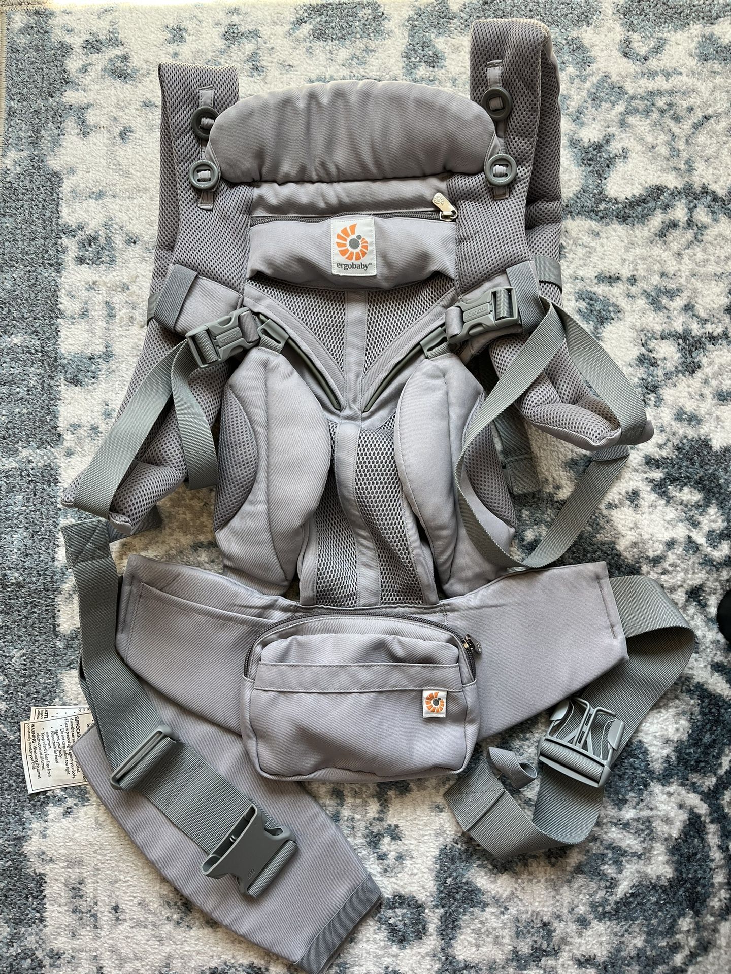 Ergobaby Omni 360 Cool Air Mesh Baby Carrier - in Pearl Grey