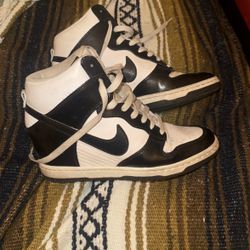 Nike Wedge Sneakers