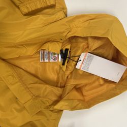 TOMMY HILFIGER HODDED RAIN JACKET