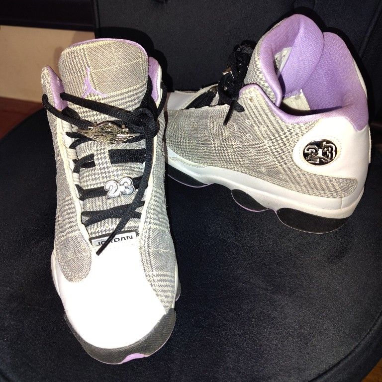 Jordan 13 Retro, Purple, Gray, White & Black, Size 4.5 Boys