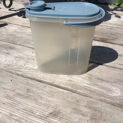 Vintage Tupperware Juice Pitcher 