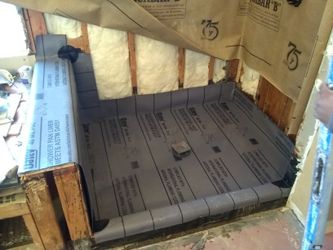 Tile setter