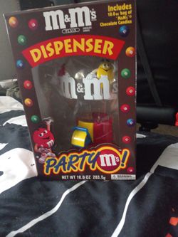 M&M Dispenser