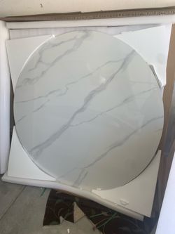 Dining room table