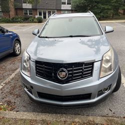 CLEAN TITILE CADILLAC SRX 2013