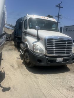 2011 Freightliner Roll off