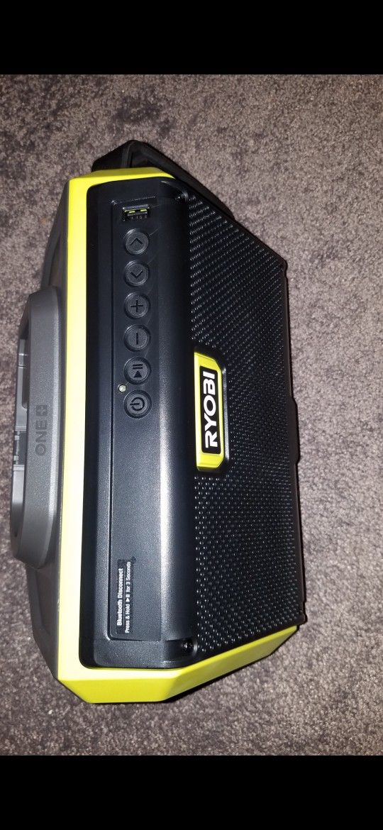 Ryobi 18v Bluetooth Speaker
