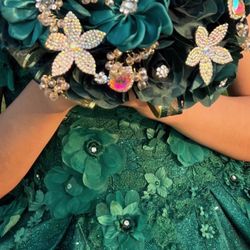 Quinceanera dress and Bouquet 
