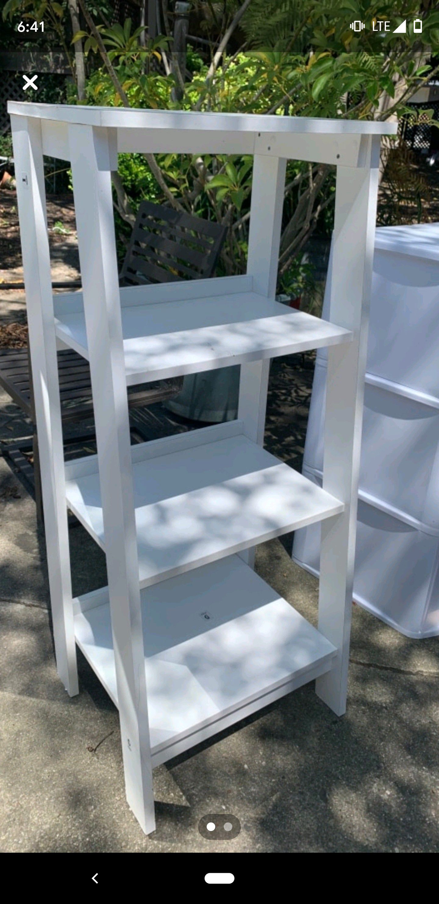 Ladder bookshelf