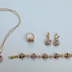 New Jewelry Set Includes Necklace, Bracelet, Ring and Earrings