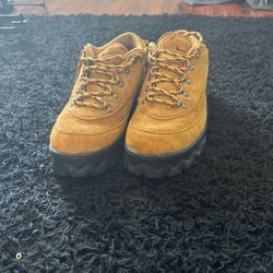 nike lows , boots, brown with black mid sole