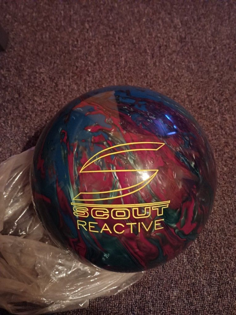 BOWLING BALL.... BRAND NEW....