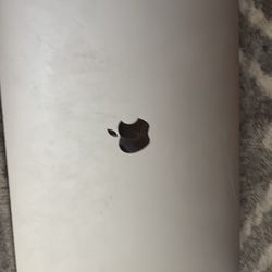 2021 MacBook Pro 13” 256gb