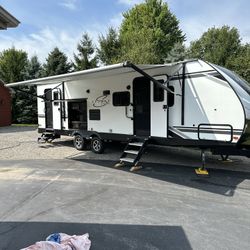 2020 Coachman Spirit Ultra lite 2963BH